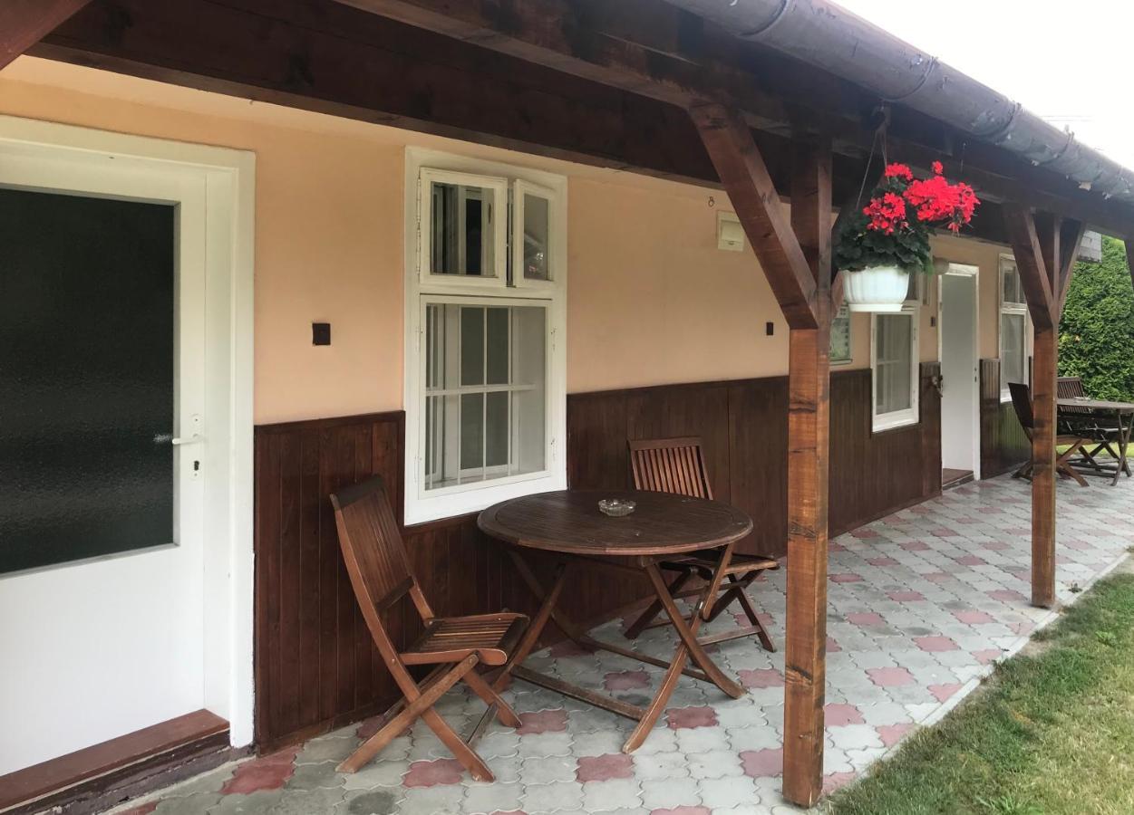 Apartman U Karla Veľký Meder Esterno foto
